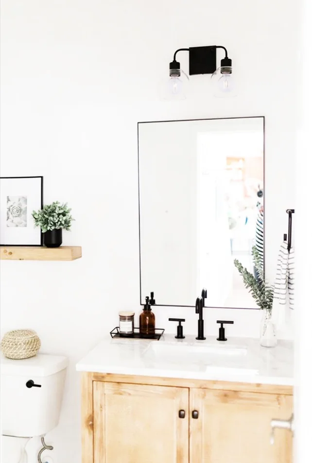 espejo cuadrado para decorar baños pequeños